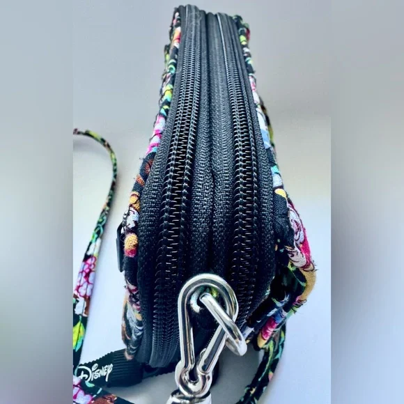 Vera Bradley Disney Classics Swirl, Crossbody purse + Minnie Baublebar necklace - Picture 4 of 16